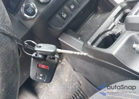 2016 Toyota Tacoma Trd Off Road from USA, damaged, VIN 3TMCZ5ANXGM025344